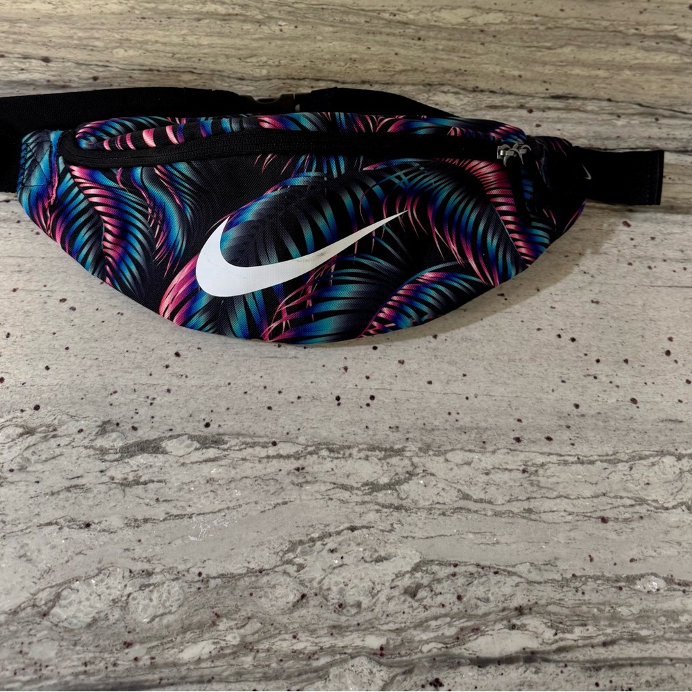 Nike Tropical Print Waist Pack / Fanny Pack – Neon Palm Print - Picture 2 of 6